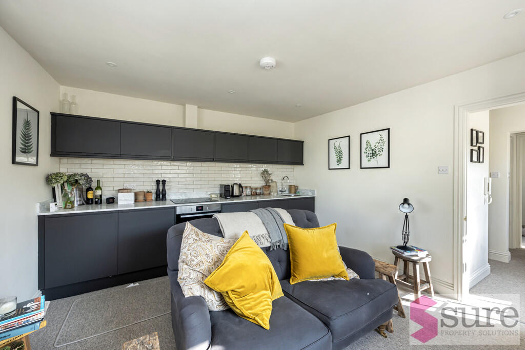 College Place, 36...