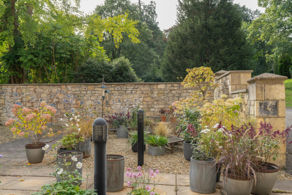 313947 - AshfordsTower_HighRes-41.jpg