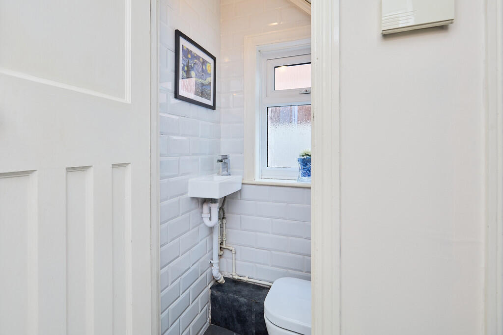 Edward Knight 202...