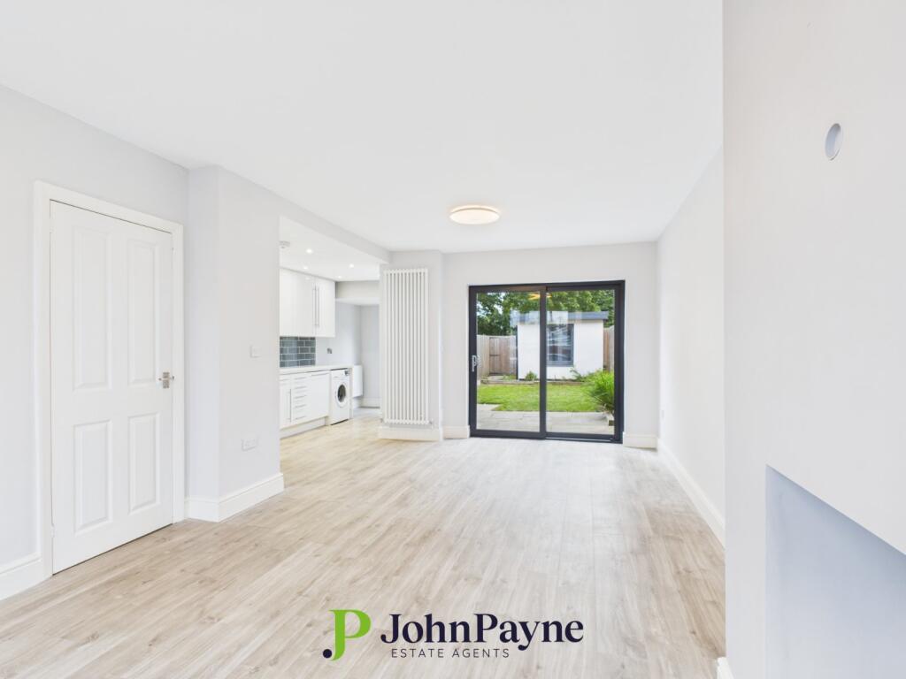 Living / Dining Room