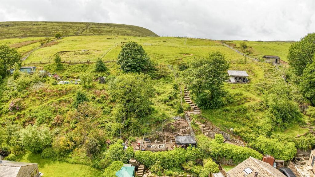 Rear Setting Inc Further Paddock