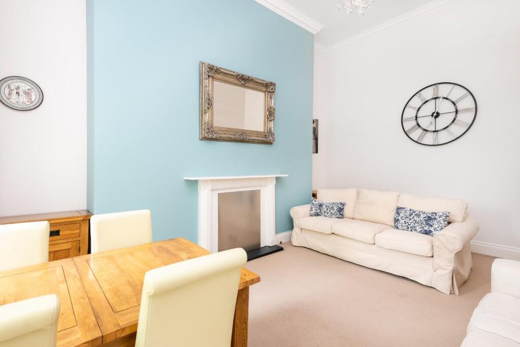 F5, 33 Grosvenor Place, Bath, BA1 6BA-8.jpg