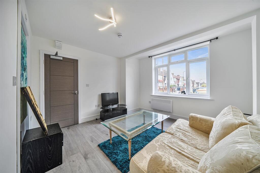 Living Room.jpg