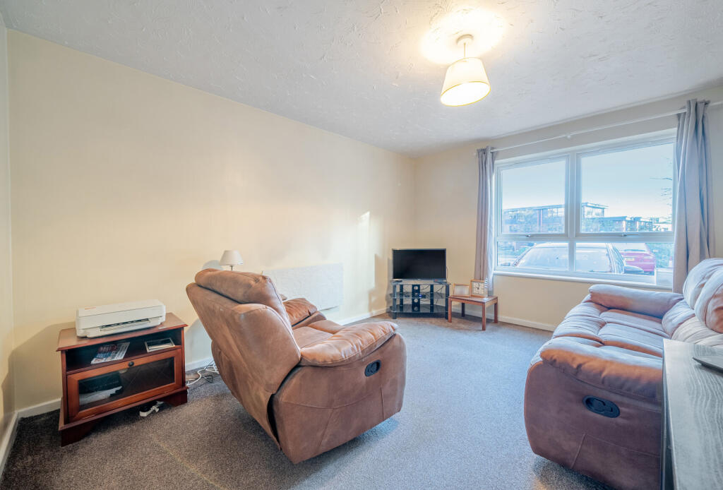 1386293-13-692ebd...