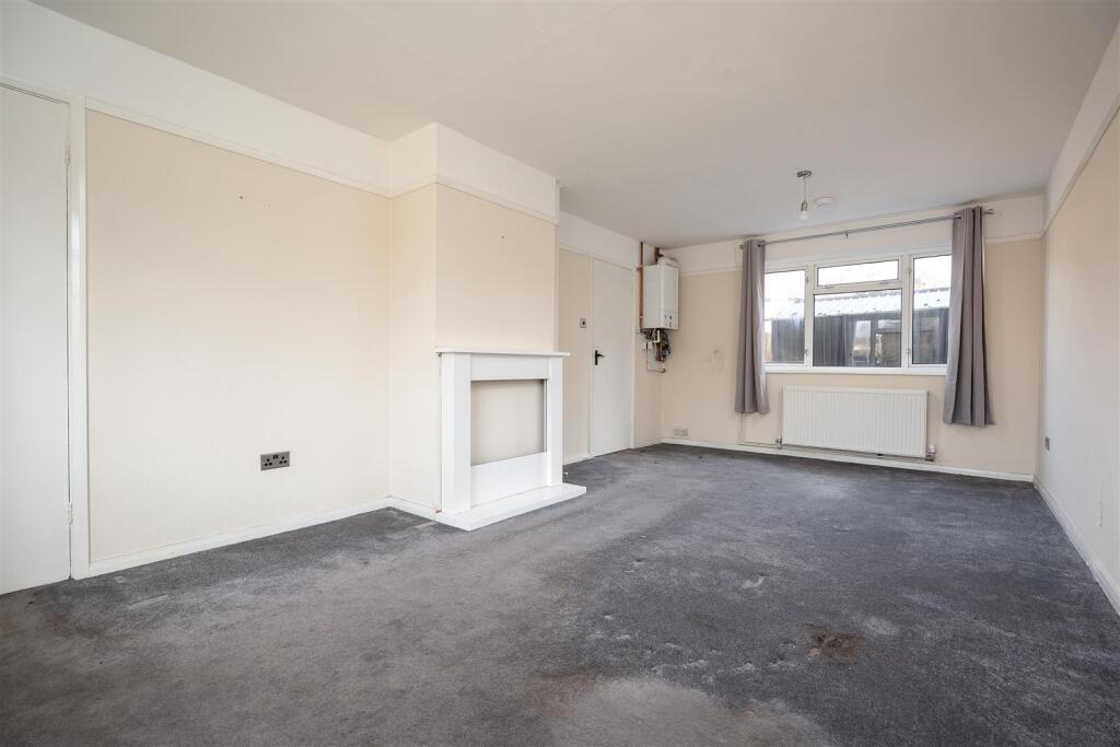 Living/Dining Room