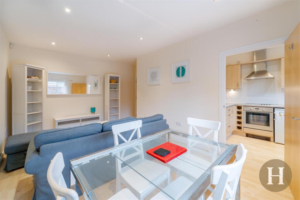 Hadleigh Estate Agents-7.jpg