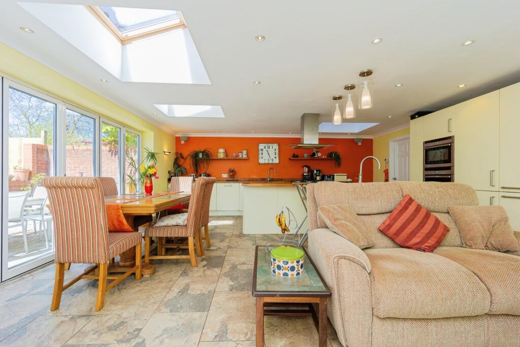 Living kitchen diner