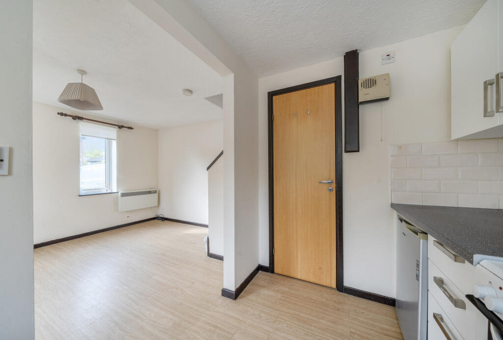 1371248-17-68f61c...