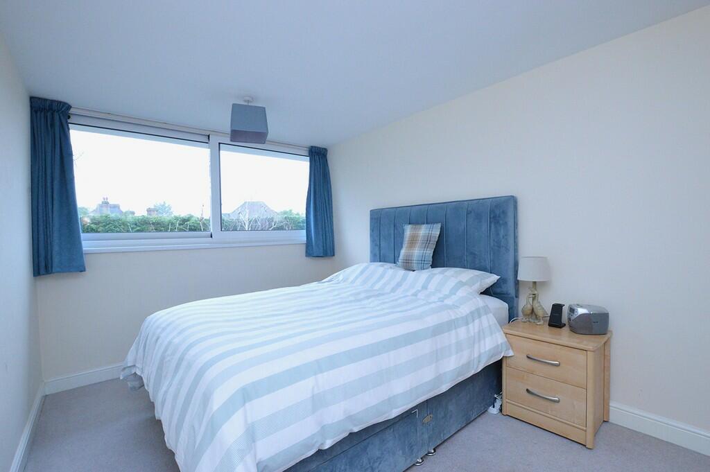 Bed 1