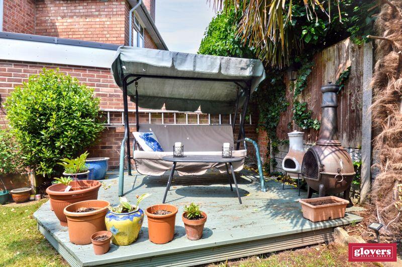 BACK GARDEN