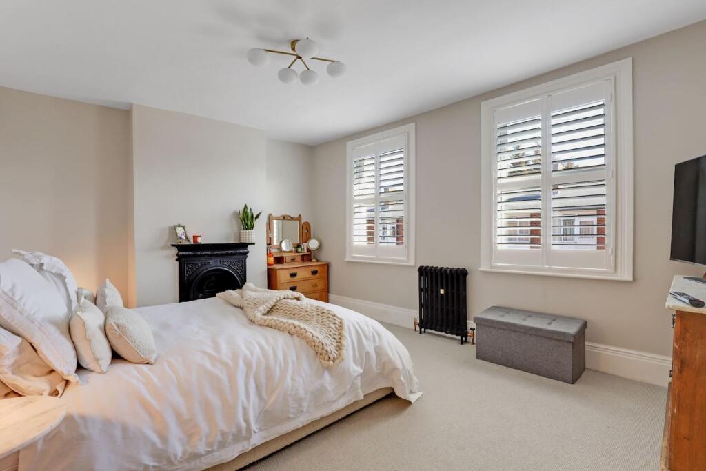 08-fcc8JHPropWorld - 27 Elderton Road - 22-medium.