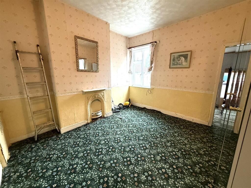 103 rawnsley road bed 5.jpeg