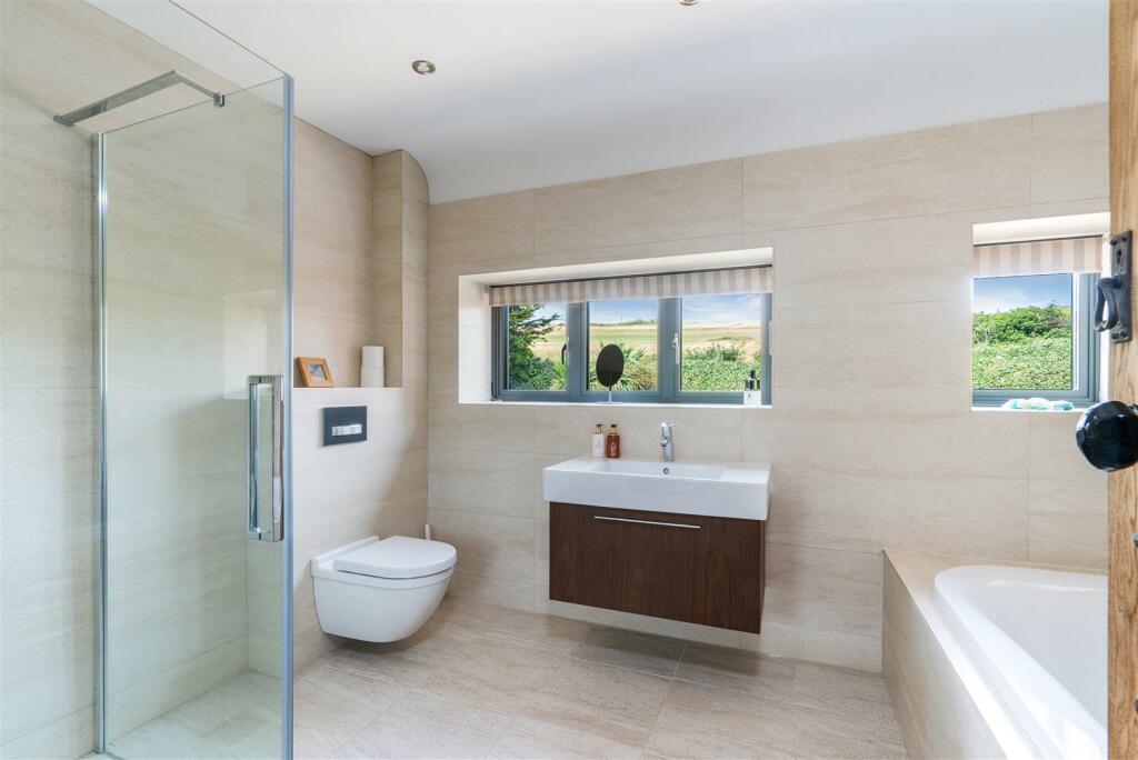 19, Roedean Crescent 320828  (92).jpg