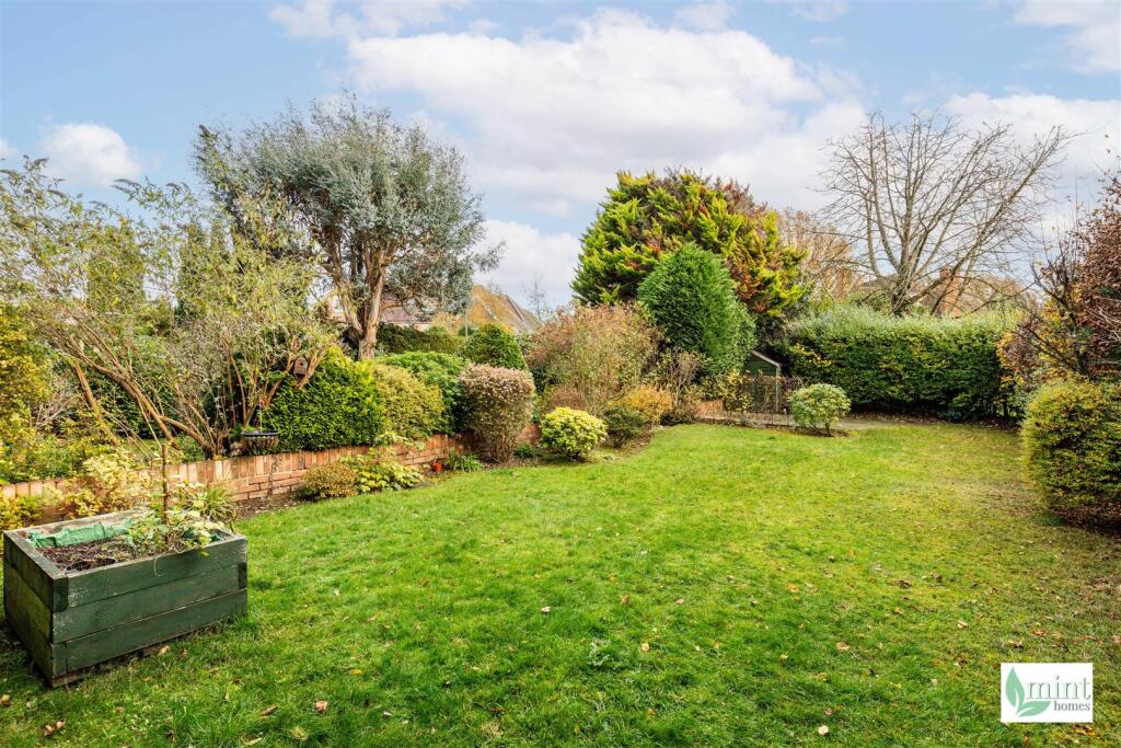 Watermark - Camphill Court-22.jpg