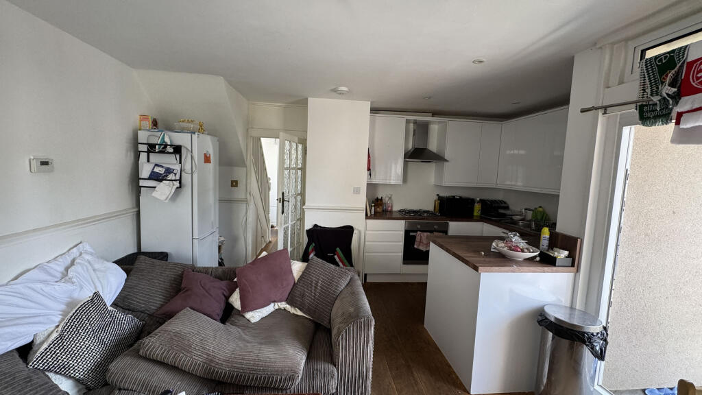 victoriarise904820-08-2025__19-04-38_IMG_8628.8...