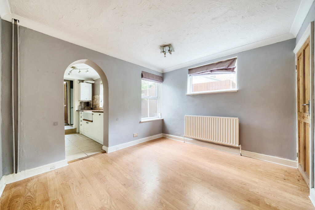 11-1332191-11-688...