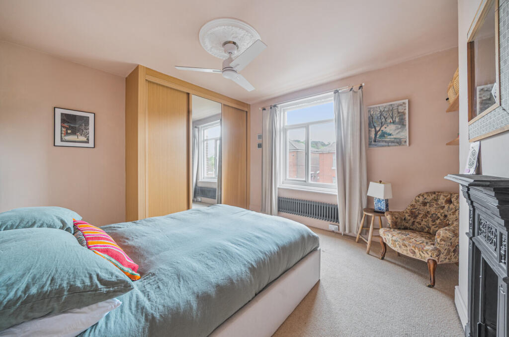 1355491-21-68c9a0...