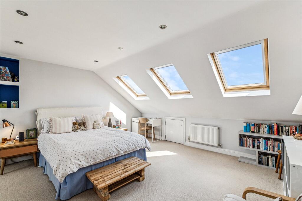 Principal Bedroom