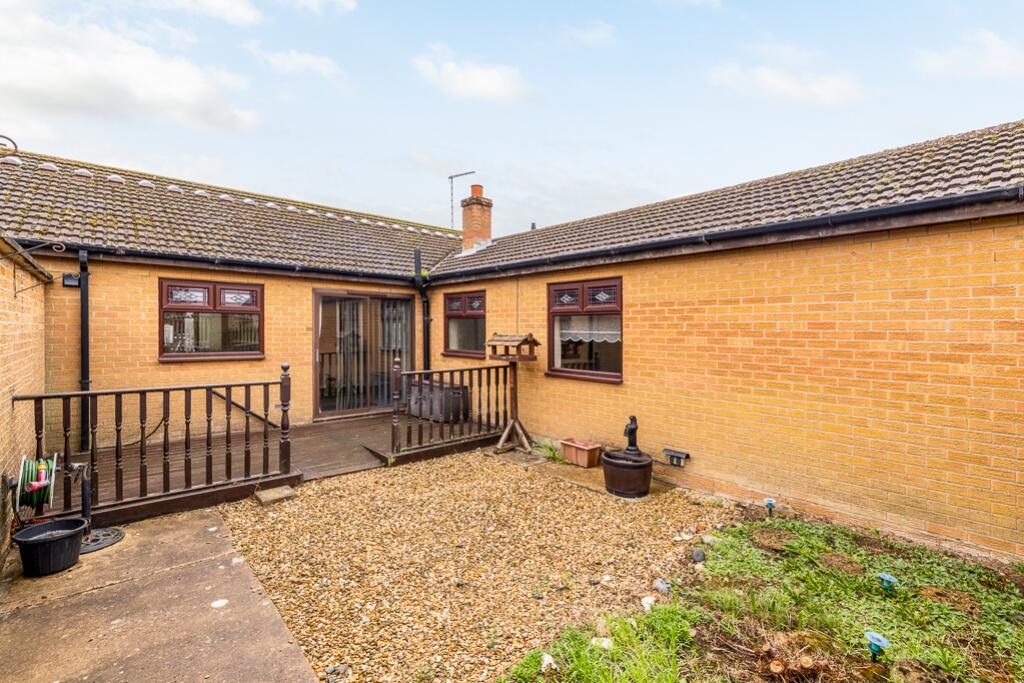 22 Marshlands Drive (Holbeach)-10