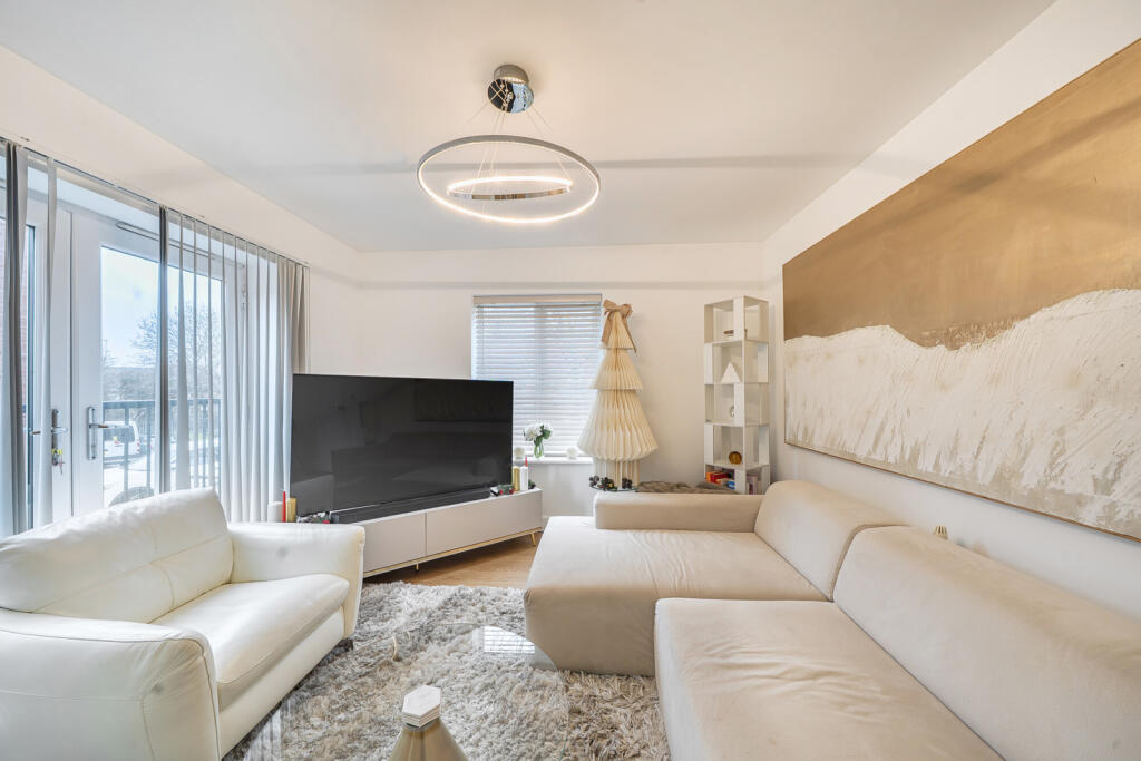 Waratah Drive, Chislehurst