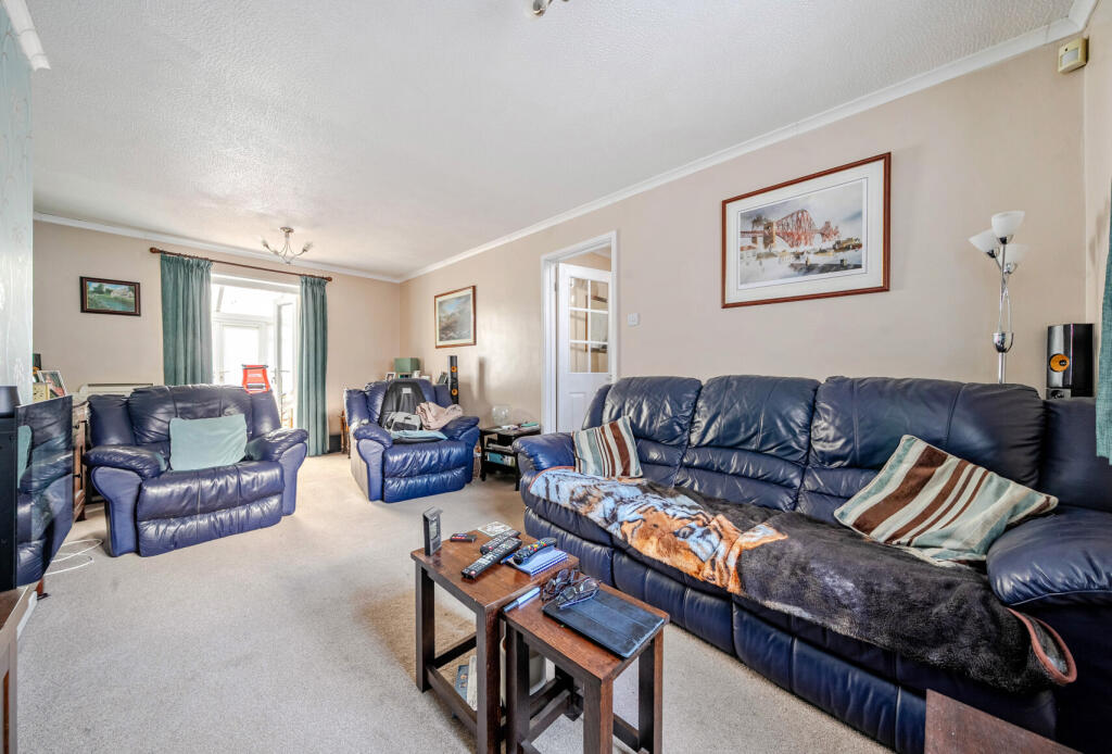 1377295-11-690dfa...