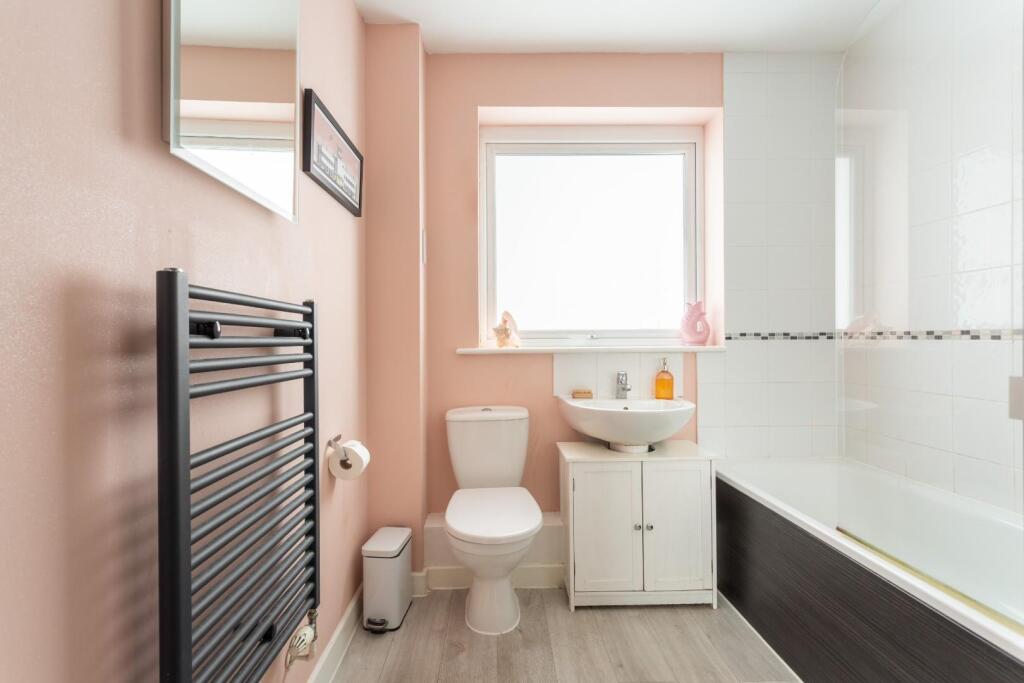 Falconers Court-11.jpg