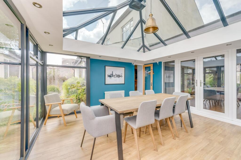 KITCHEN, DINER AND LIVING ROOM