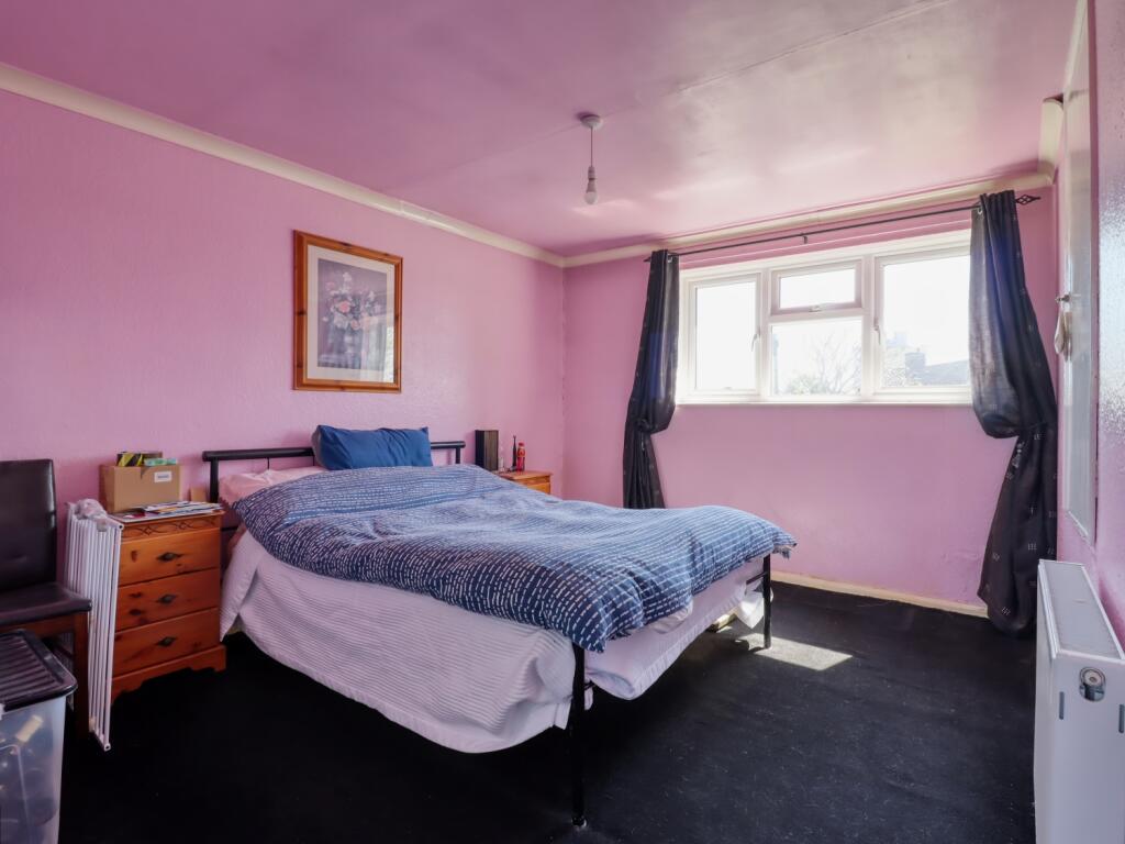 Bedroom One EweMove Swindon South