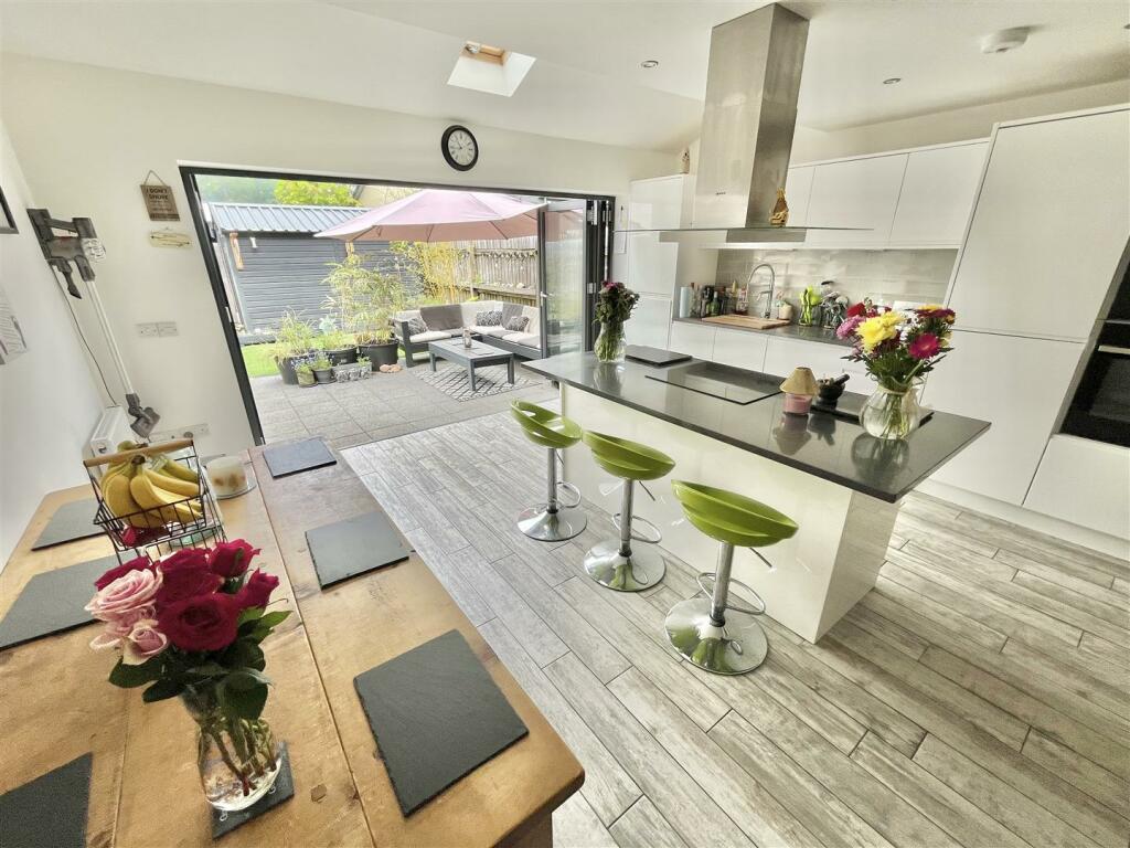 Open Plan Living Dining Kitchen Aspect 6