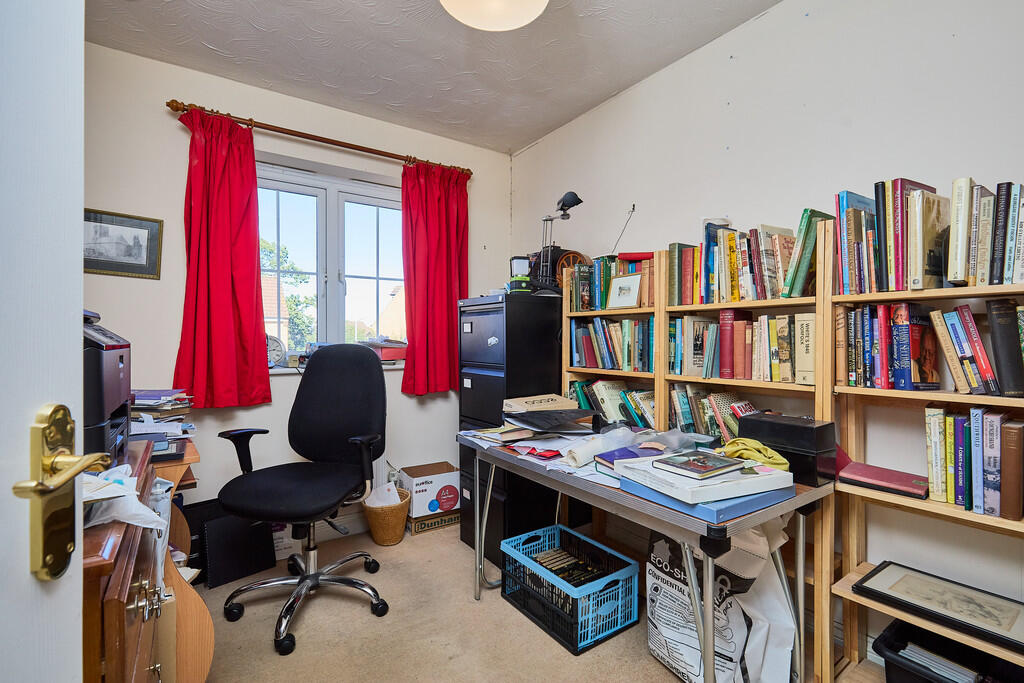 Edward Knight 202...