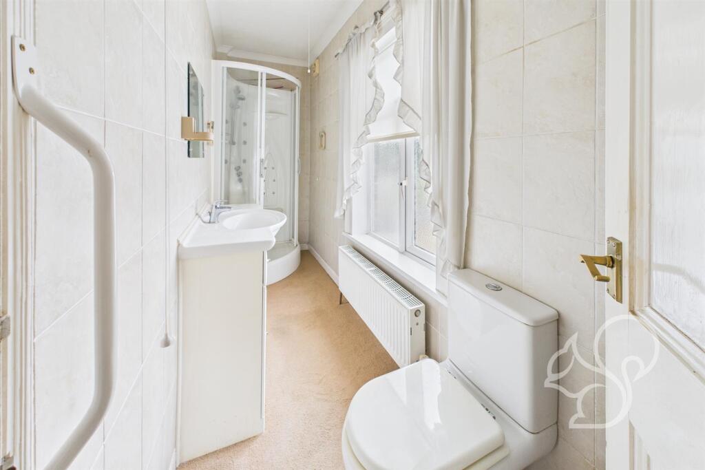 Bathroom First Floor