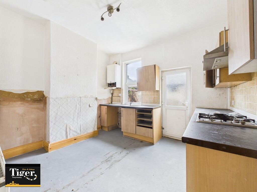 CAM03440G0-PR0390...