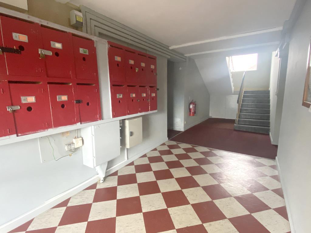 Building Entrance.jpg