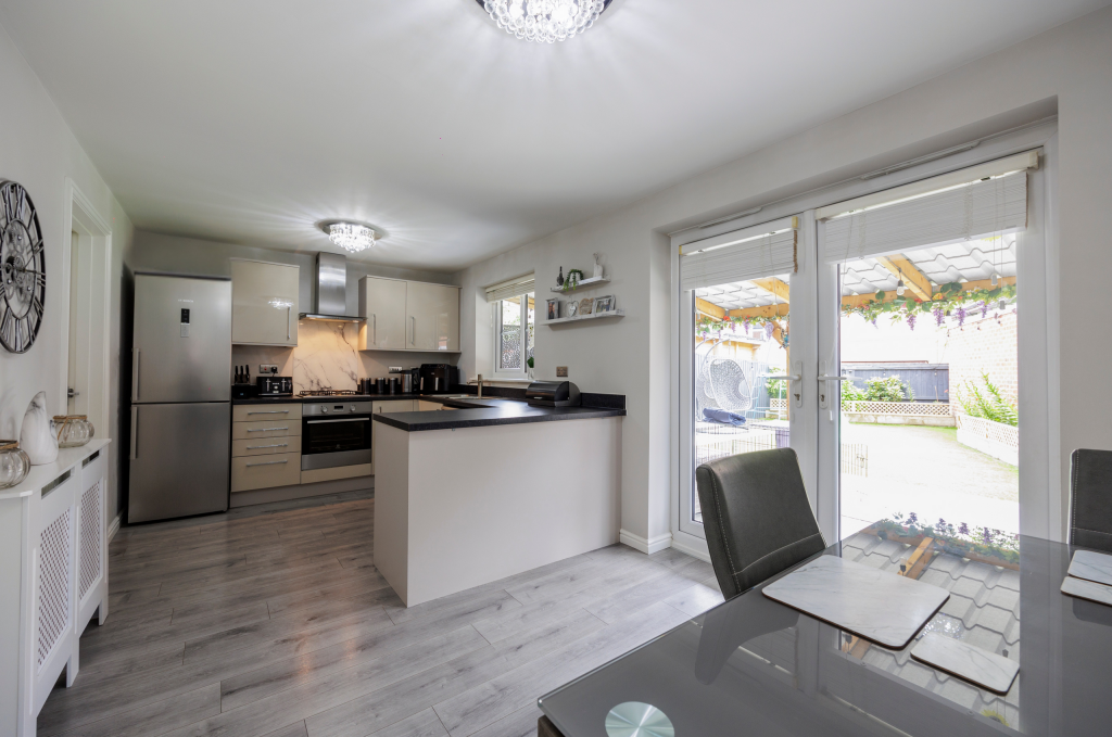 Untitled (5200 x 3900 px) (5200 x 3450 px) (6)