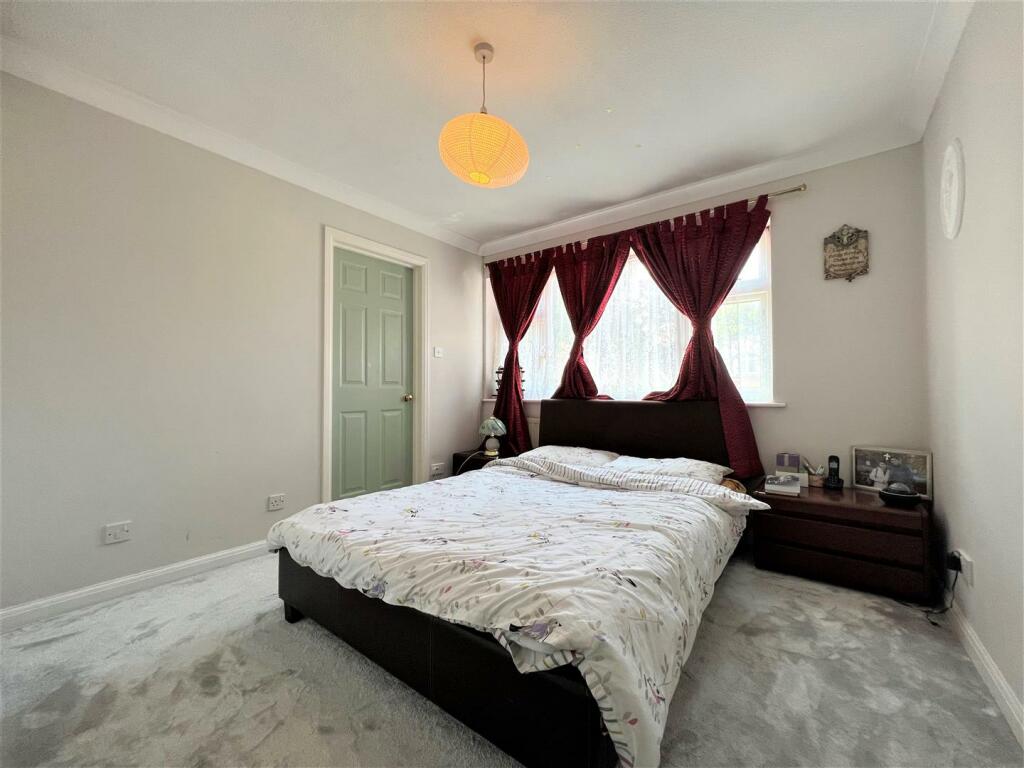MainBedroom.jpg