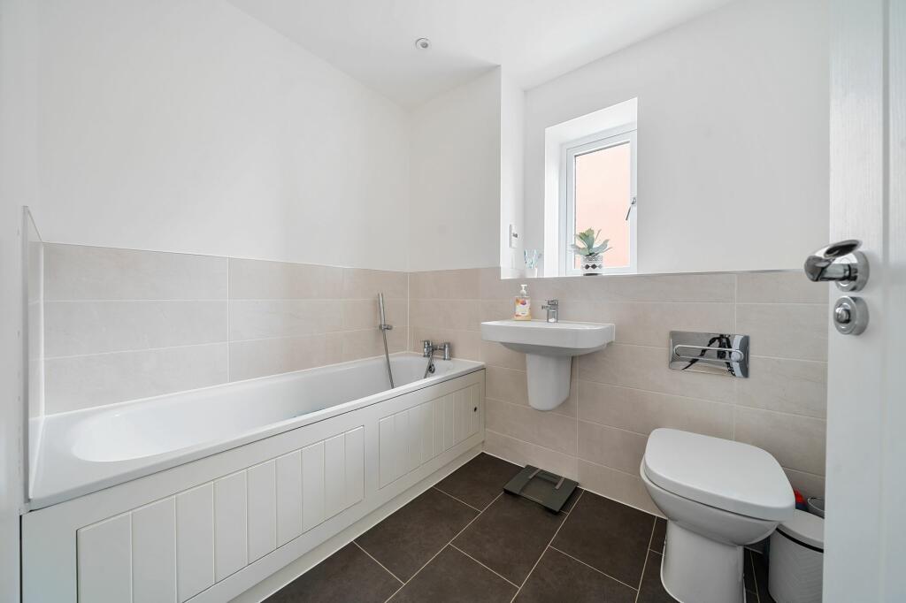 Bathroom (1)