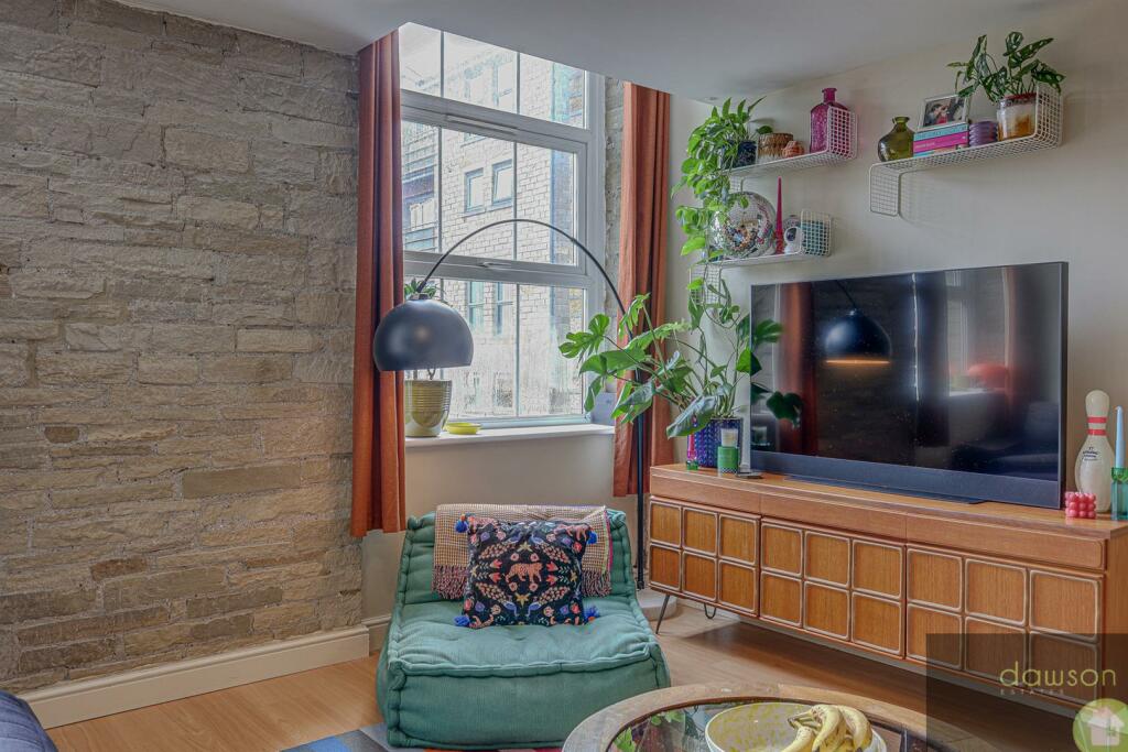Lounge/Kitchen