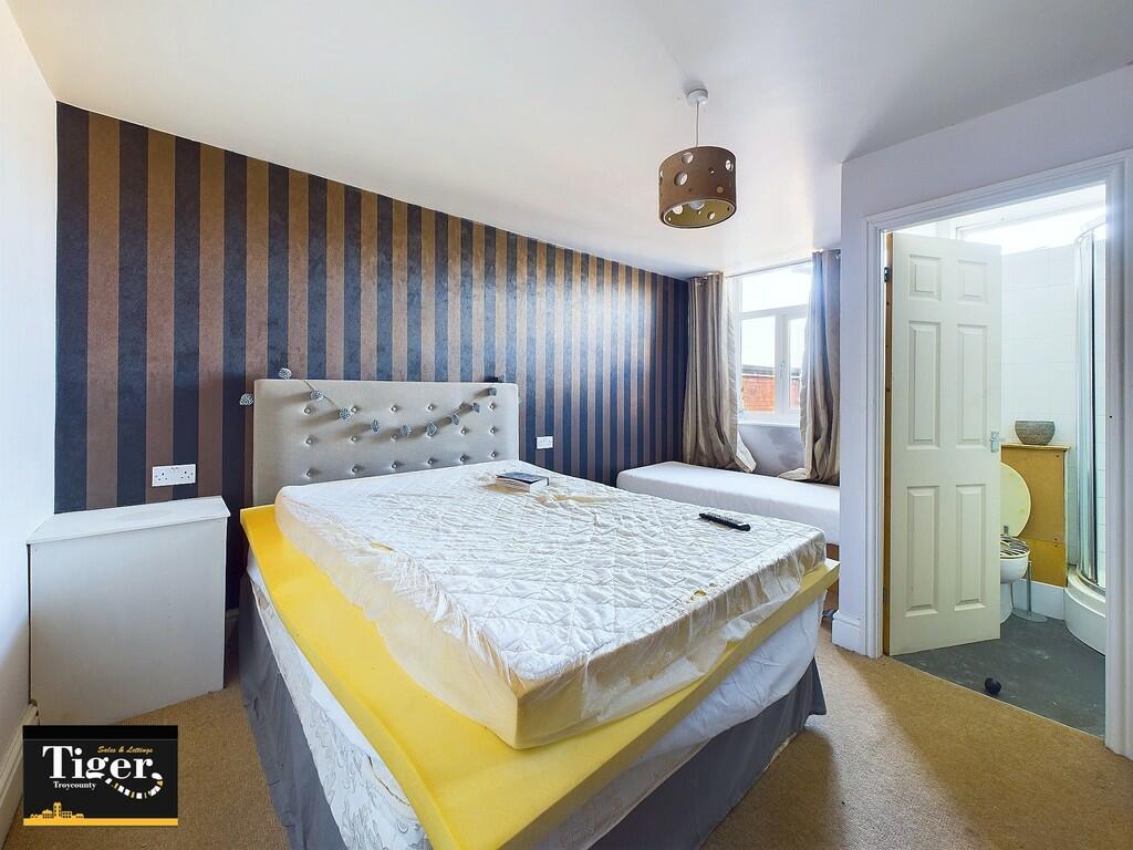 CAM03440G0-PR0173...