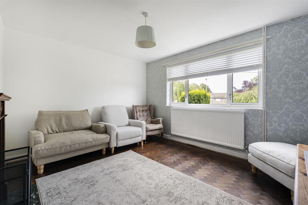 The Gables, Badby Road West