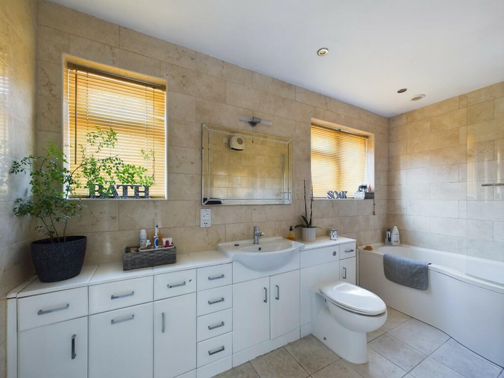 Family bathroom