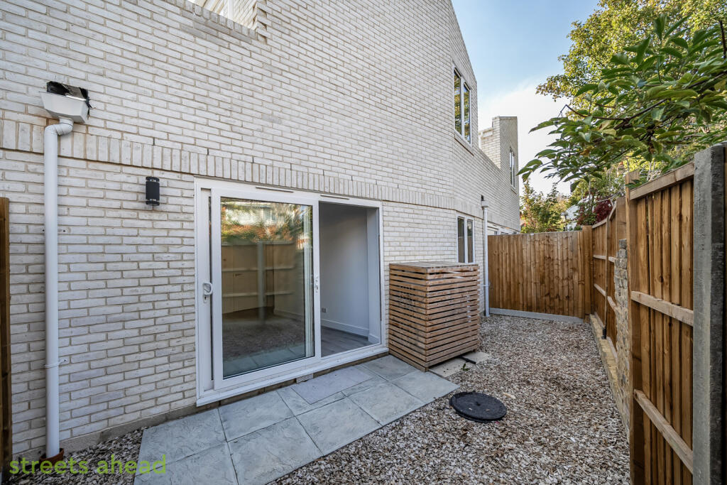 47612e5a-f421-4da...