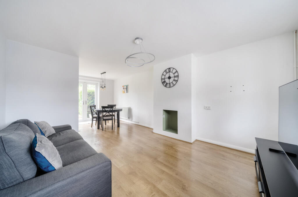 1331205-9-6888c73...