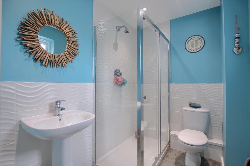 Shower Room En-Suite