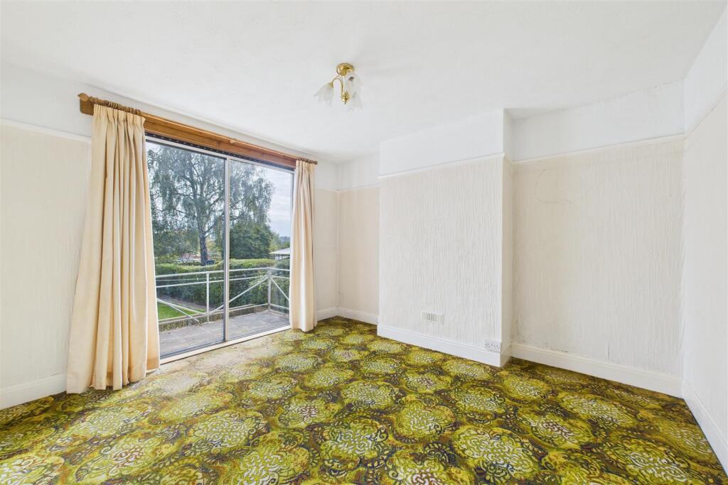 14 Dentwood Grove, Coombe Dingle, Bristol BS9 2QH 