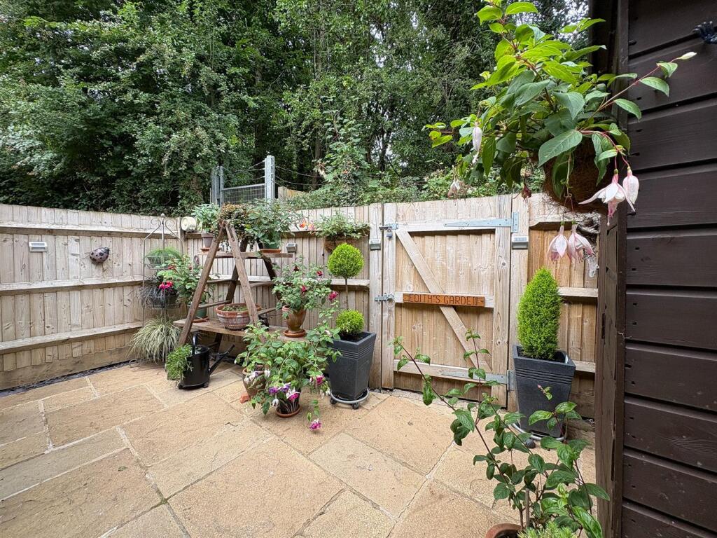 Garden-2.jpg