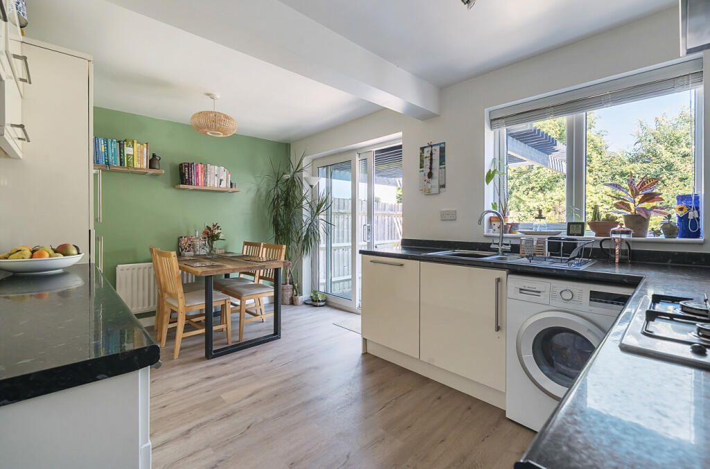 1321316-7-686ec6a...