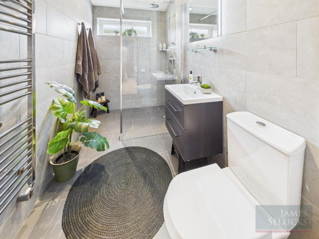 Ground Floor Shower Room