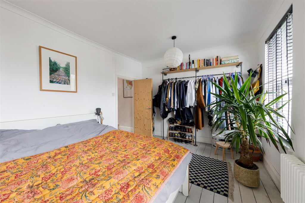 Wellington Road, E17