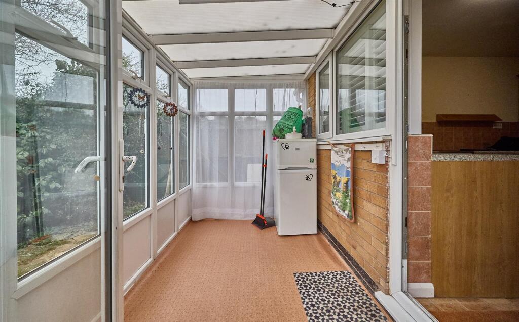 UPVC SUDG CONSERVATORY