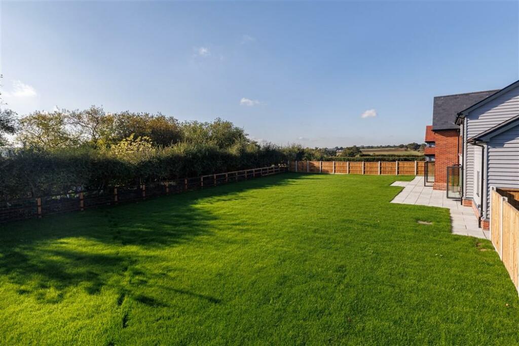 2 Meadow Views  (57).jpg